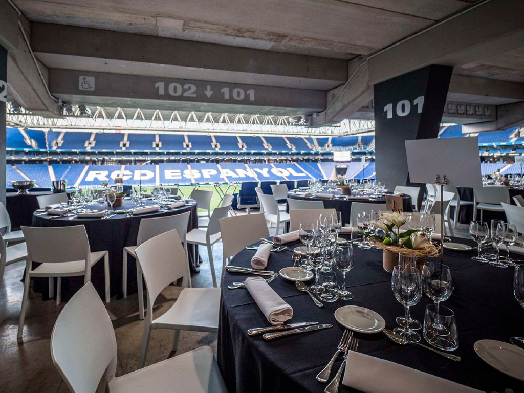 Cenas en el RCDE Stadium